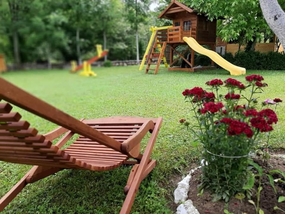Prascijak Rest House Ripac מראה חיצוני תמונה